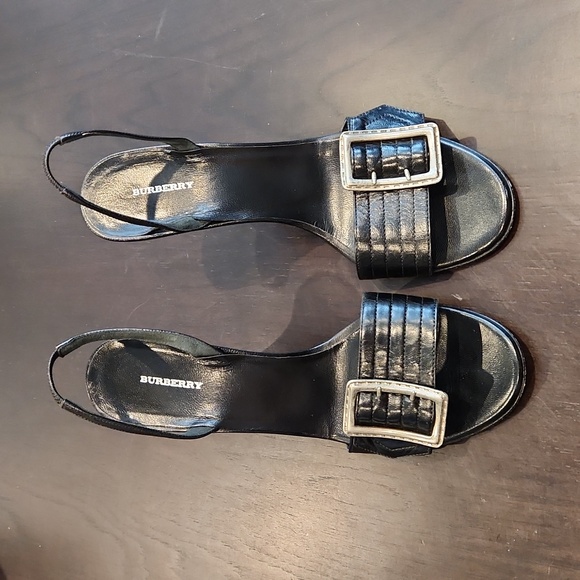BURBERRY womans slingback heel size 38.5 black, EUC - Picture 3 of 17